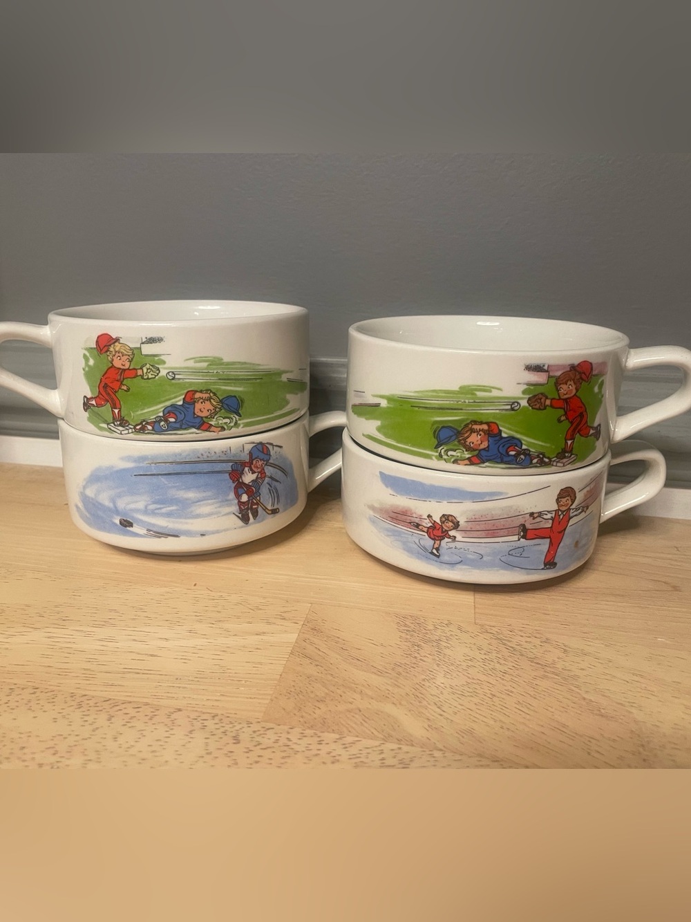 Vintage Campbell’s Soup Bowls Set of 4 Sports